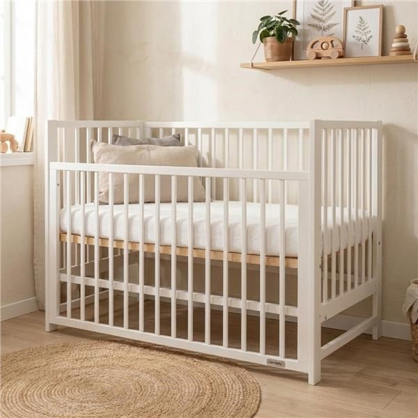 Gyerek kiságy New Baby BASIC leengedhető oldalráccsal fehér